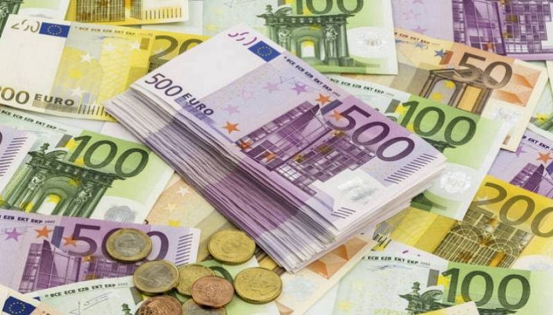 El Gobierno abonará 3.600 millones de euros a las autonomías y ayuntamientos por el IVA de 2017