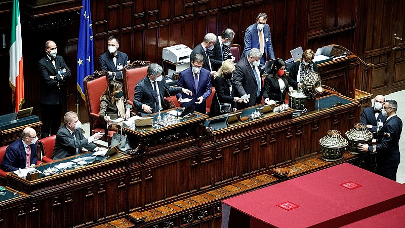 "Bianca, bianca, bianca": el futuro presidente de Italia se negocia entre bambalinas