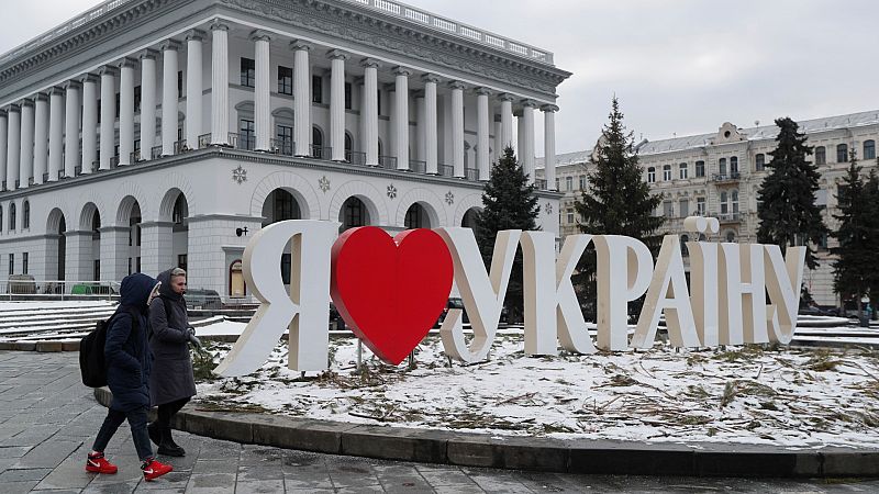 Rusia advierte de que no se quedará "de brazos cruzados" ante las acciones de Occidente