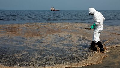 España a las 8h - Un juez prohíbe que los 4 directivos de Repsol salgan de Perú durante 18 meses - Escuchar ahora