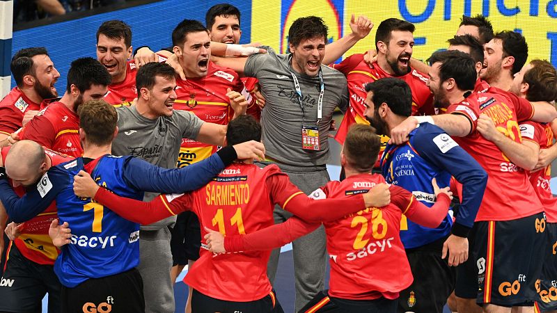 Los Hispanos devoran a Dinamarca y jugar�n la final del Europeo