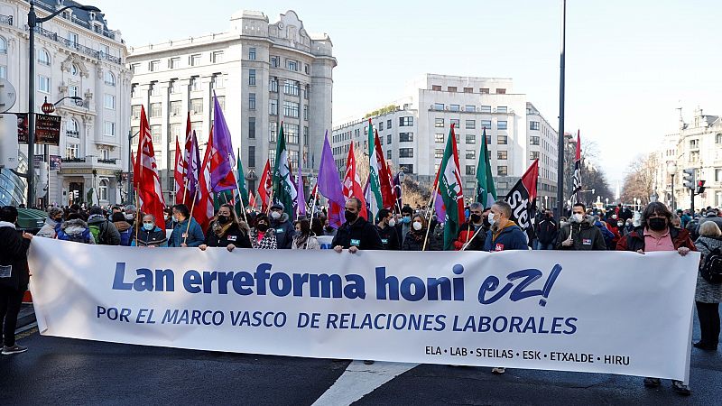Sindicatos nacionalistas se manifiestan en varias ciudades españolas en contra de la reforma laboral