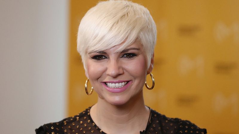 La canción más famosa de Pasión Vega no era para ella. Joaquín Sabina se la escribió a otro