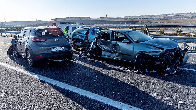 Enero finaliza con 100 fallecidos en accidentes de tráfico, la mayor cifra desde 2012
