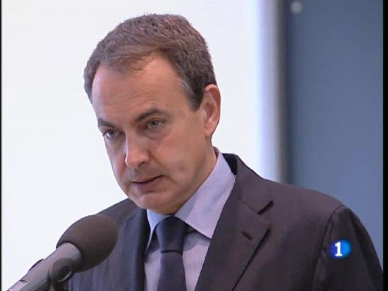 Zapatero garantiza el cobro de la prestación por desempleo y CC.OO. pide más cobertura