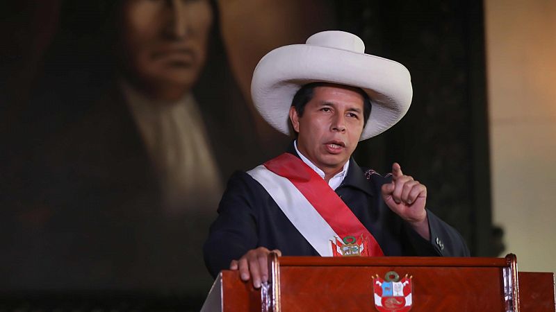 El presidente de Perú recompondrá de nuevo su gabinete ministerial