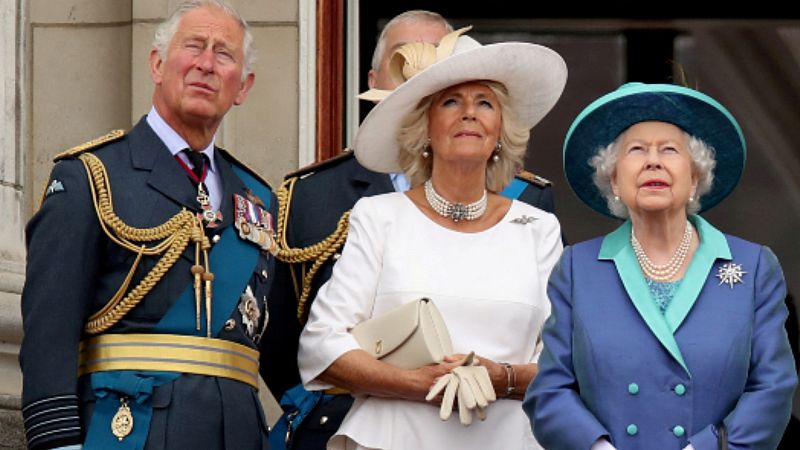 Isabel II pide que Camilla sea considerada reina consorte cuando el príncipe Carlos le suceda en el trono