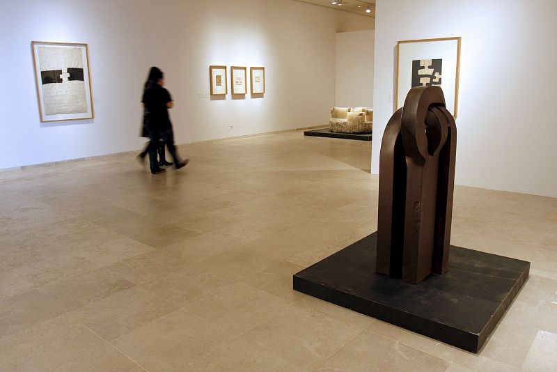 Valladolid acoge las dos mejores décadas del escultor Eduardo Chillida