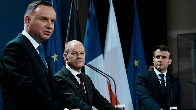 Alemania, Francia y Polonia apelan a la "unidad" para "preservar la paz" en Europa ante la amenaza rusa
