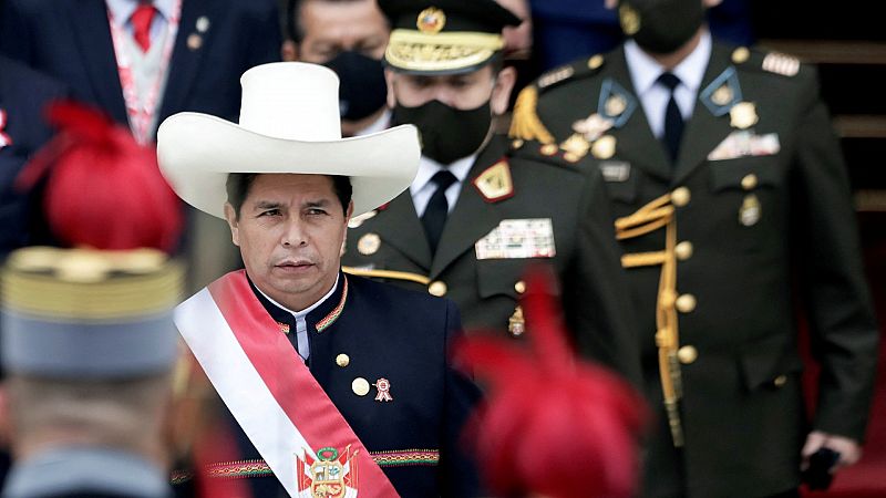 El presidente de Perú, Pedro Castillo, toma juramento a su cuarto gabinete de ministros en seis meses