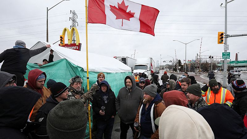 Ontario declara el estado de emergencia ante el bloqueo de la caravana antivacunas