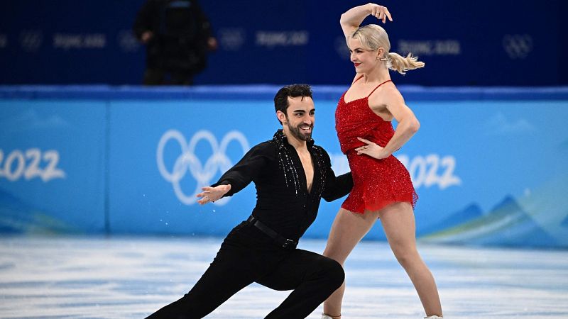 Olivia Smart y Adrin Daz avanzan novenos a la final de danza sobre hielo