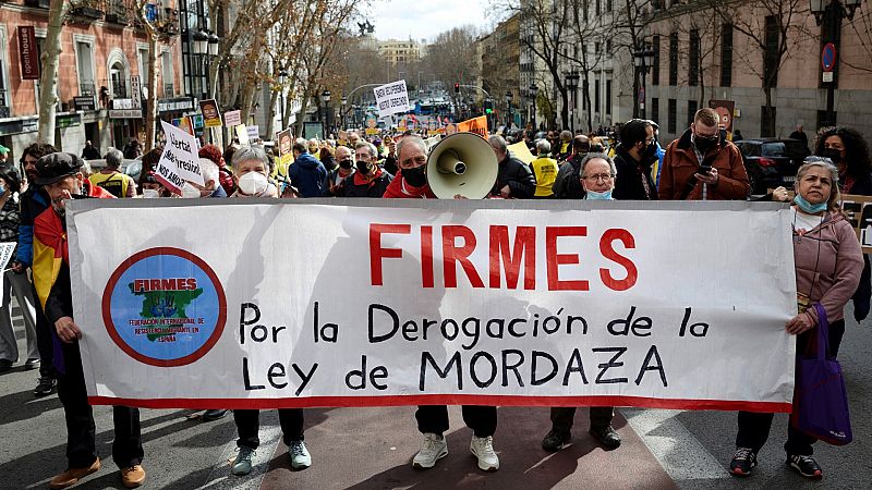 Manifestaciones en una veintena de ciudades contra la "insuficiente" reforma de la 'ley mordaza'