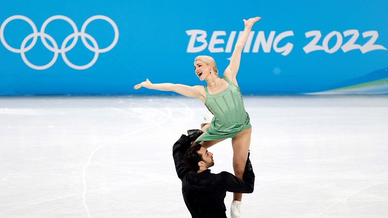 Olivia Smart y Adrián Díaz logran un histórico diploma olímpico en Pekín 2022