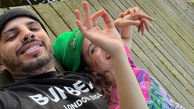 La tierna declaración de Rauw Alejandro a Rosalía: "Eres el amor de mi vida"