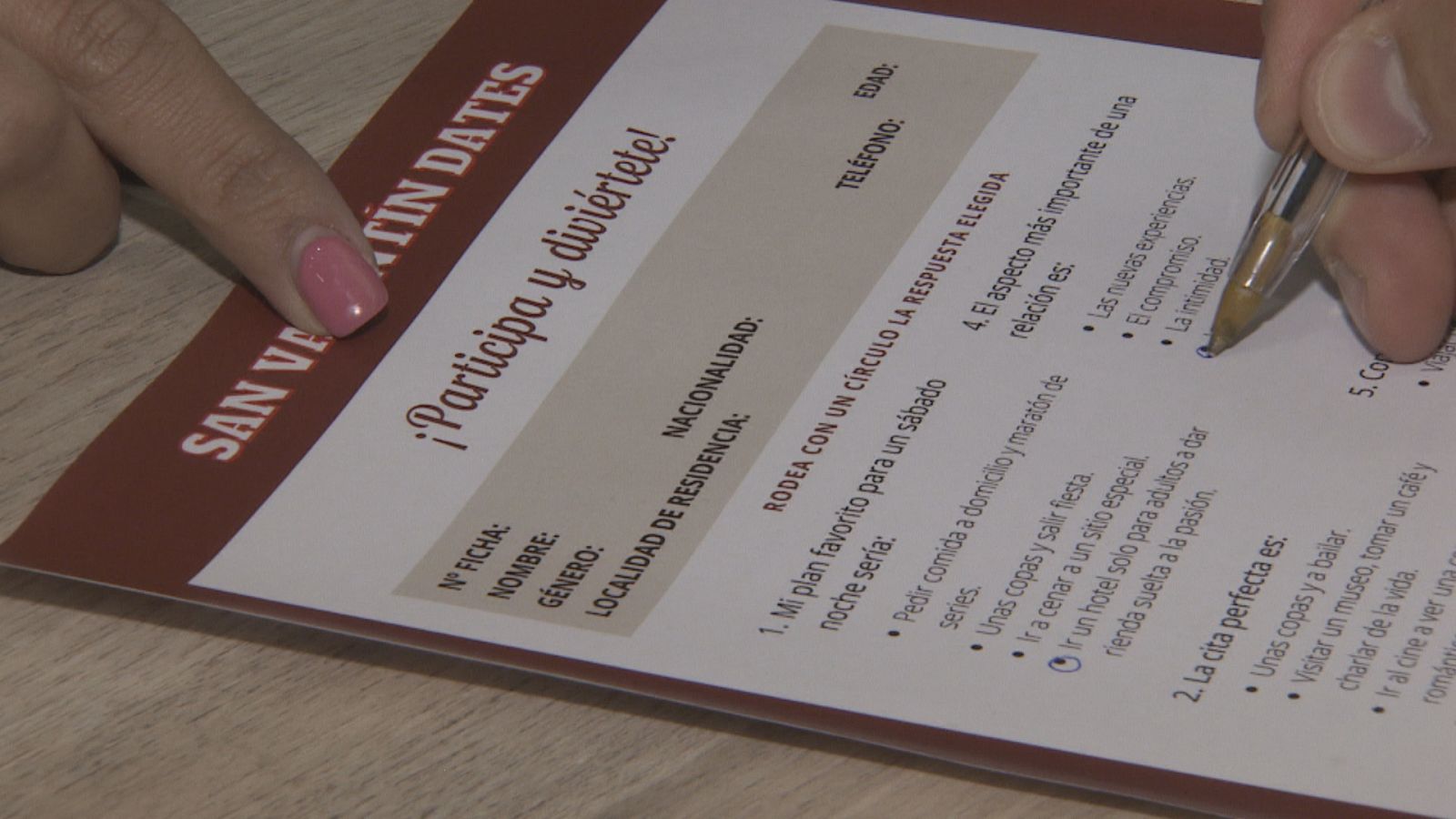 Los comerciantes de Lorca se han unido para encontrar pareja a sus clientes, que sólo tienen que rellenar un formulario contando cómo sería su pareja ideal