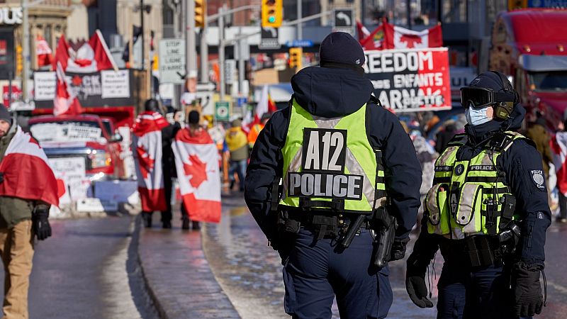 Trudeau invoca poderes de emergencia para poner freno a las protestas de los antivacunas en Canadá