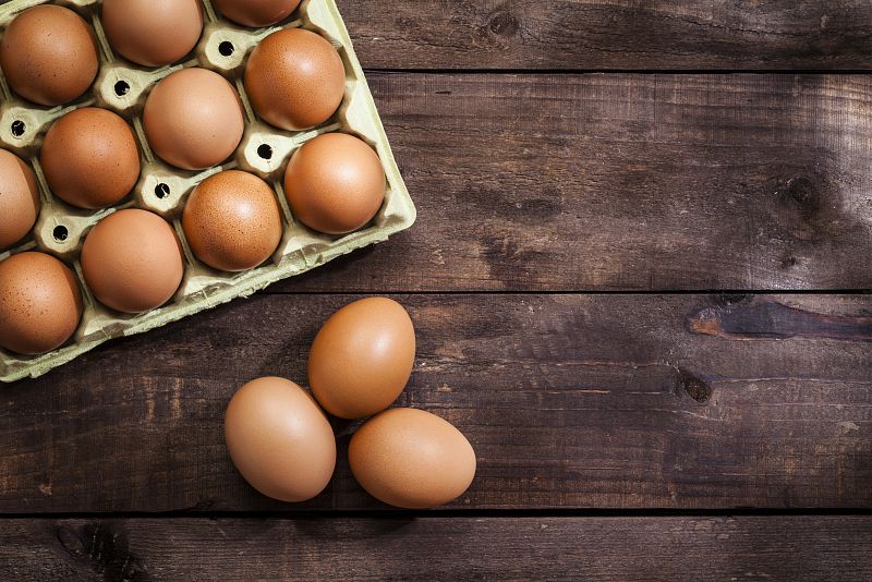 La Unión Europea investiga un brote con 272 casos de salmonela vinculado a huevos de origen español