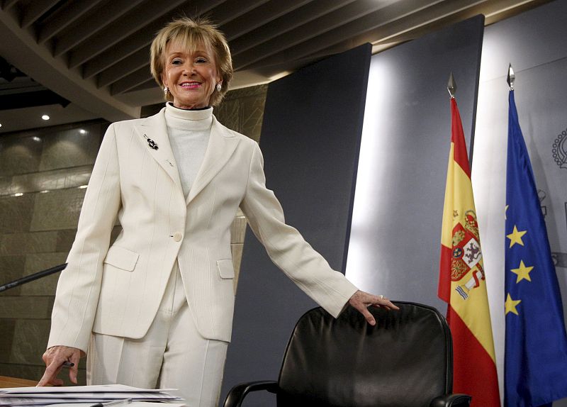 El Gobierno mejora las comisiones de la banca para que fluyan los créditos