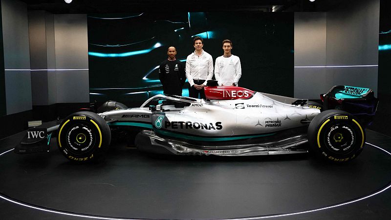 Mercedes presenta el W13, el monoplaza con el que Hamilton quiere volver a ganar el Mundial