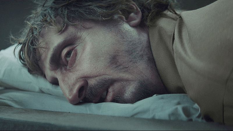 'El hoyo', claves para entender la película más enigmática del cine español