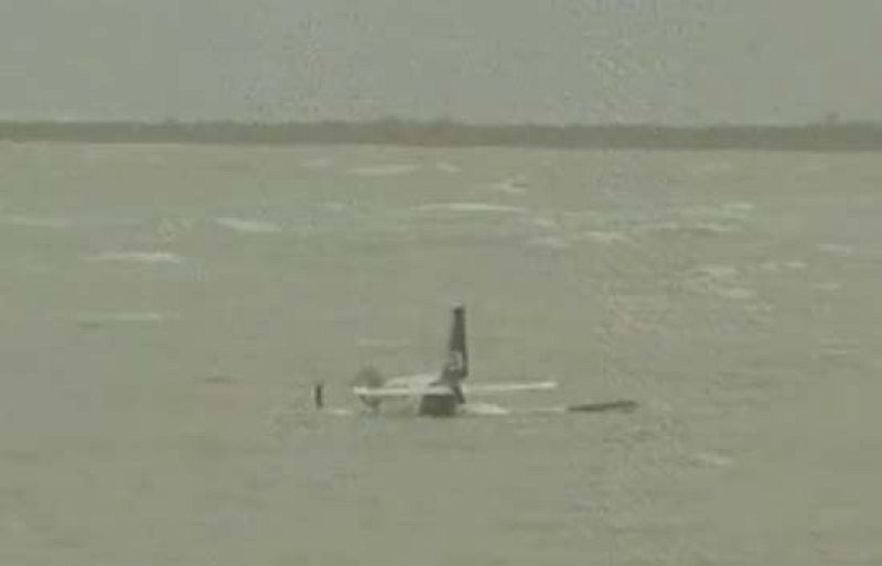 Nuevo amerizaje con final feliz, esta vez en Australia