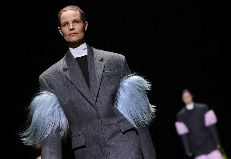 ¿Hay espacio para la moda en tiempos de guerra? Miuccia Prada responde