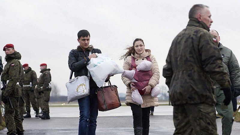 Los países vecinos de Ucrania se preparan para recibir a refugiados ucranianos