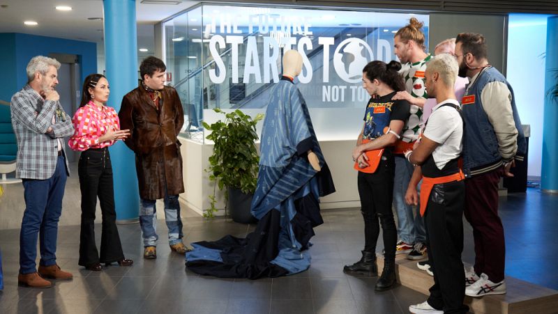 Maestros de la Costura 2022 | Un pico, un premio y un dardo. Así ha sido la gran noche de Eduardo Navarrete