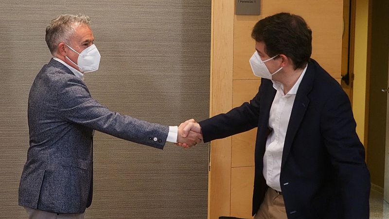 PP y Soria ¡Ya! avanzan hacia un "acuerdo parlamentario" para que Mañueco gobierne sin Vox