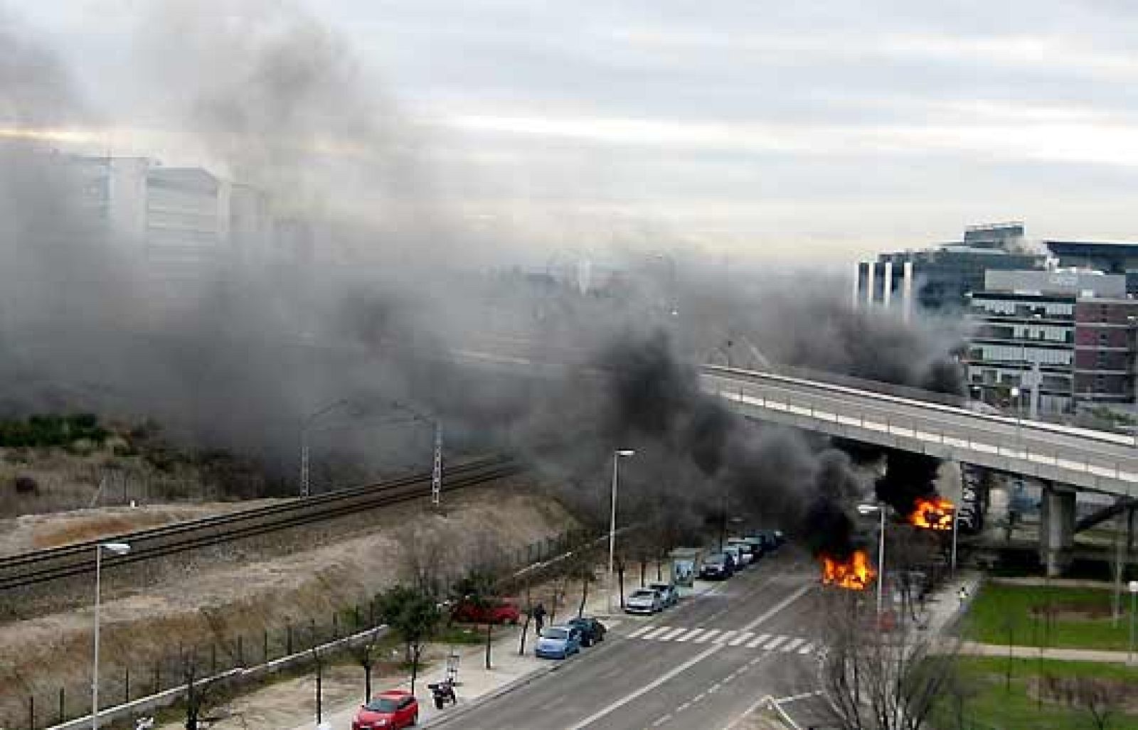 ETA pone un coche bomba en Ifema sin víctimas | Ver