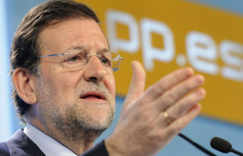 Rajoy anuncia la dimisión del alcalde de Boadilla del Monte pero éste lo niega
