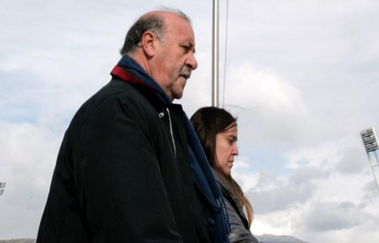 'La Roja' llega a Sevilla | Ver