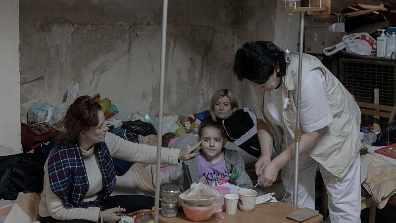 Refugios en el hospital de Zaporiyia: "Los niños con enfermedades terminales no podrían ser trasladados"