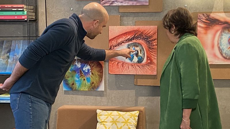 Arte, feminismo y nuevas tecnologías para ayudar a las niñas de Guatemala