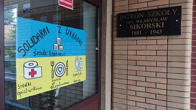 Las Mañanas de RNE - Los colegios de Polonia se preparan para la llegada de refugiados de Ucrania - Escuchar ahora