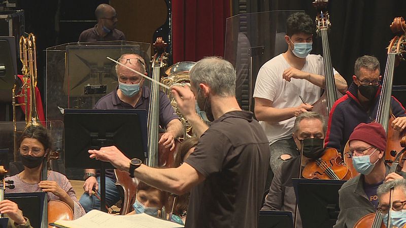 A Orquestra Sinfónica de Galicia dedica os concertos do seu 30 aniversario ás vítimas da guerra en Ucraína