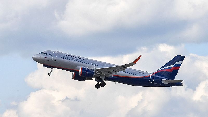 La aerolínea rusa Aeroflot suspende todos sus vuelos internacionales excepto a Minsk