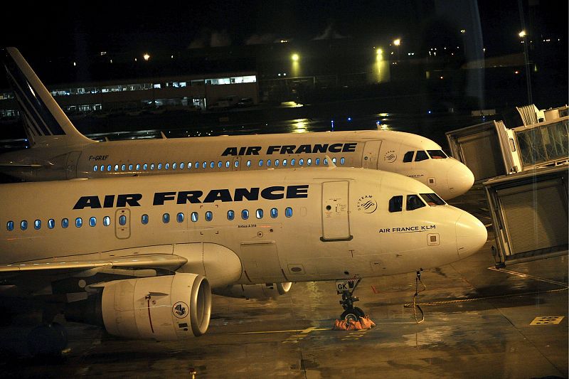 Air France retoma progresivamente sus vuelos desde París al mejorar el estado del temporal