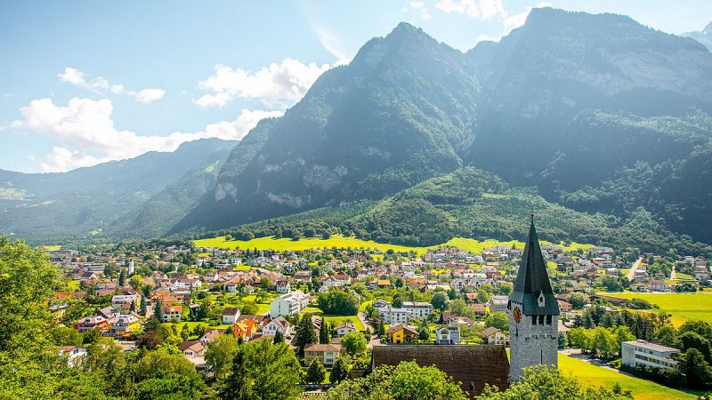 Liechtenstein, el petit estat alpí que manté la seva sobirania