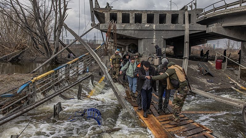 La ONU pide "corredores seguros" para hacer llegar la ayuda humanitaria a los civiles en Ucrania