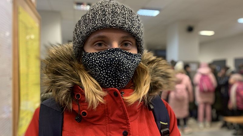 A bordo del tren húngaro con destino Ucrania: "Yo vuelvo a por mi madre y mi abuela"