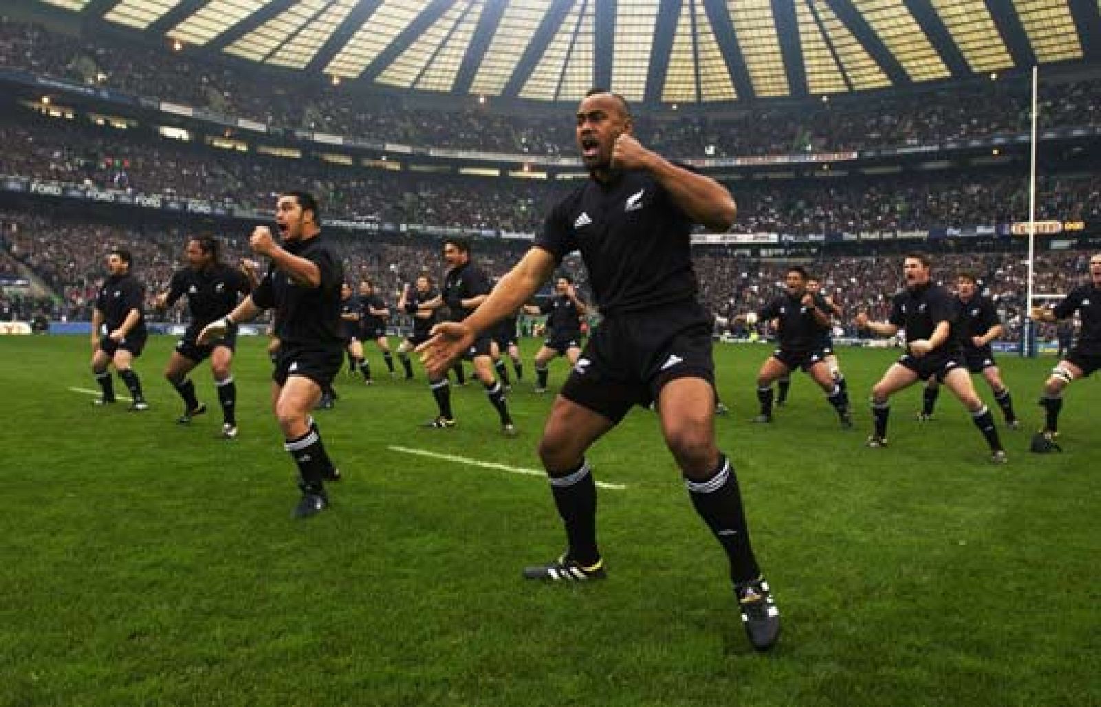 La 'haka' más espectacular de los 'All Blacks' | Ver