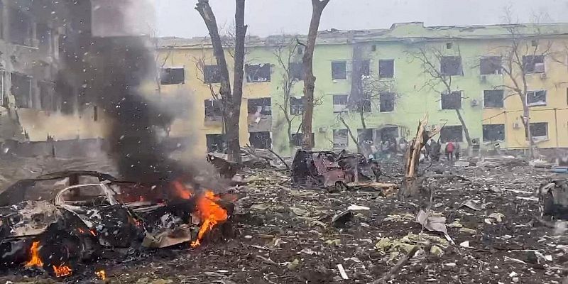 Ucrania denuncia que Rusia ha bombardeado un hospital infantil en Mariúpol