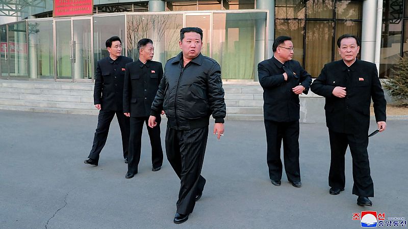 Kim Jong-un confirma que Pyongyang desarrolla satélites para espiar a EE.UU. y sus aliados
