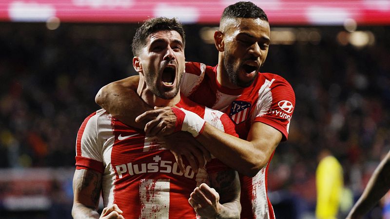 El Atlético supera sin brillo al Cádiz