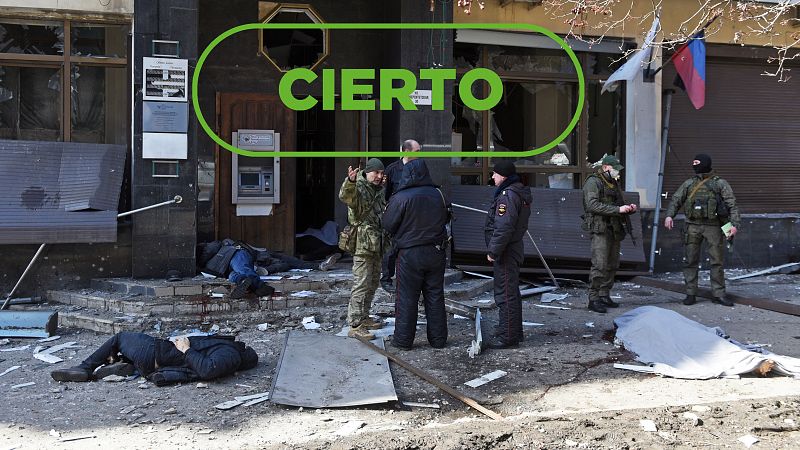 Las imágenes de las consecuencias de una explosión en una calle de Donetsk son ciertas