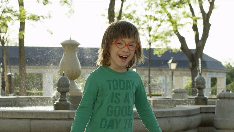 Seguimos sonriendo con Jan, un niño que nació con Síndrome de Down