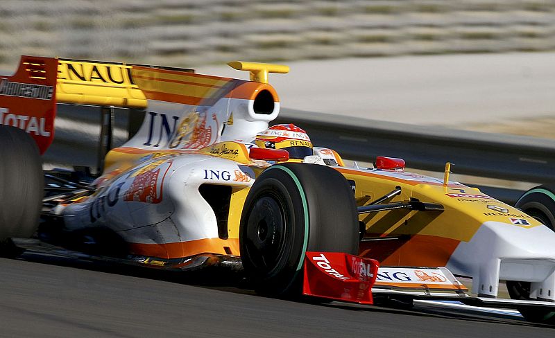 Alonso se redime en Jerez