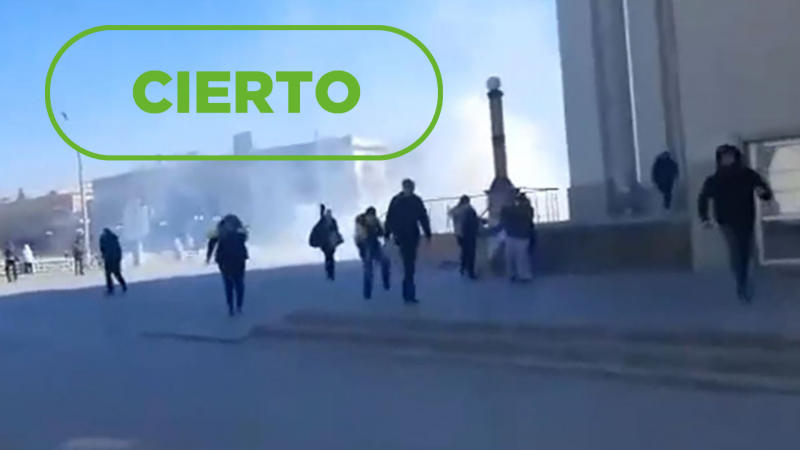 Estos vídeos de un tiroteo durante la protesta anti rusa en la plaza de Jersón son ciertos